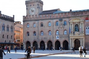 Piazza Maggiore Zum Vergrößern: Klick auf das Foto