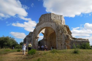 Die Ruine der Kirche von S. Bruzio