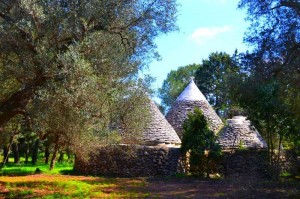 San Michele Salentino: Trulli Zum Vergrößern: Klick auf das Foto