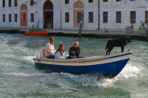 Schifffahrt auf dem Canale di Cannaregio Zum Vergrößern: Klick auf das Foto