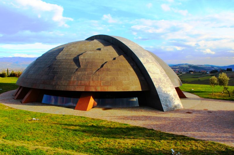 “Castelbuono” in Umbrien: die Schildkröte als Schutzherrin des „Montefalco Sagrantino“