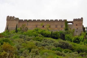 Sermoneta, Caetani-Burg