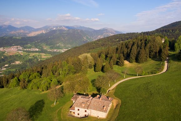 Clusone (Lombardei), zwischen Kunst und Natur