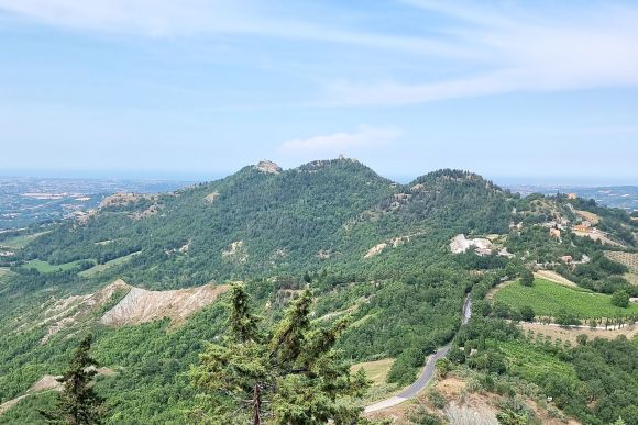 Montebello, das Schloss von Azzurrina und Elides Tagliatelle