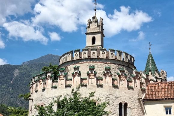 Das „Water Light Festival“ im Kloster Neustift